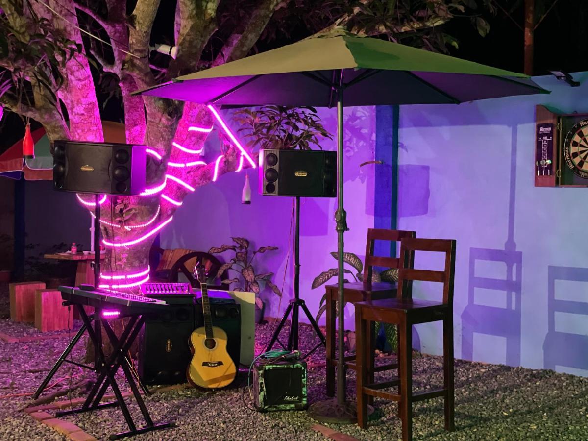 Blue Summer Suites & Restaurant Bingag Екстериор снимка